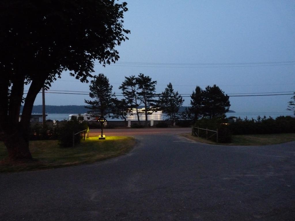 Driftwood By The Sea Inn Campbell River Εξωτερικό φωτογραφία
